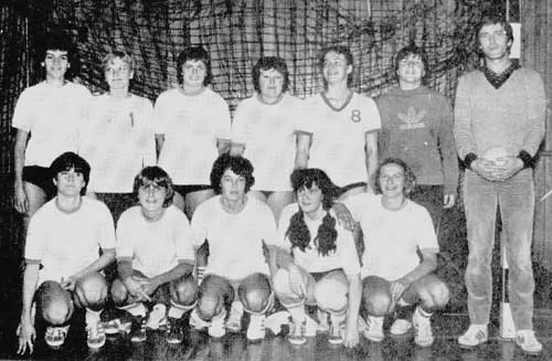 Fminines 1981-1982